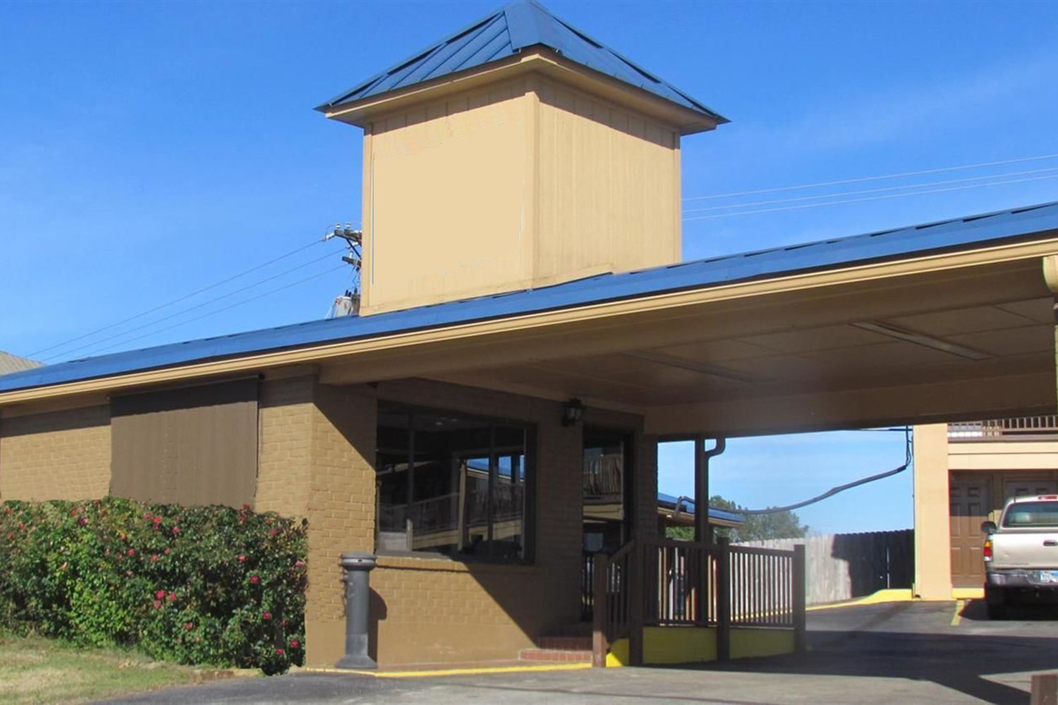 Lobby Exterior Entrance